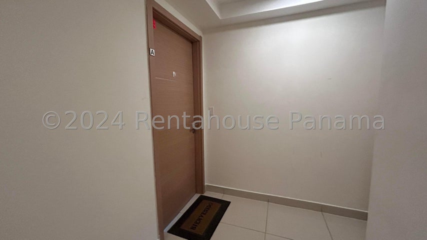 Exclusive Apartment in Via España